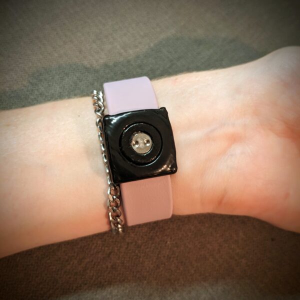 Screw-lock Biothane® cuffs - Image 4