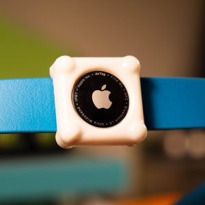 Mount for AirTag® (for cuffs and collars)